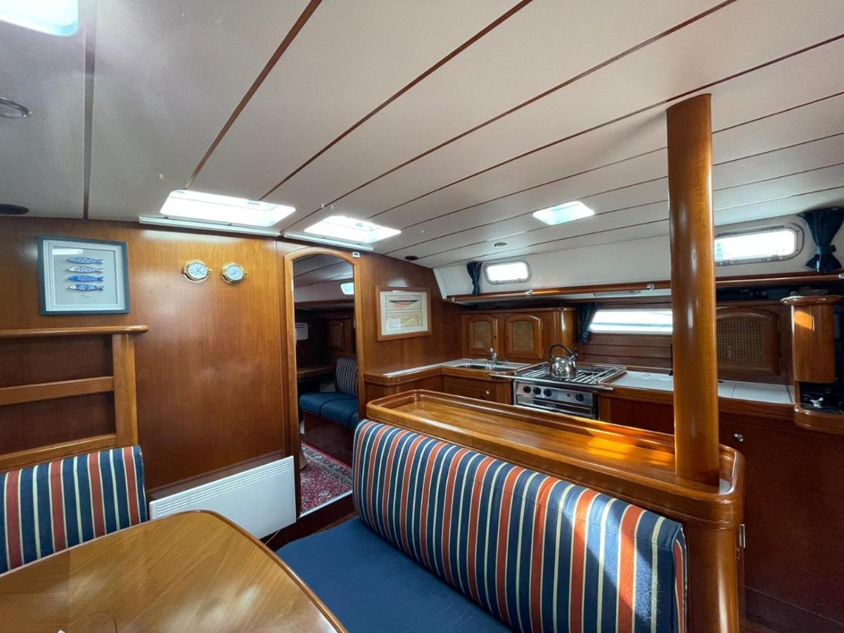 Båter Beautiful And Comfortable Sailboat With Secure Parking Available Barcelona