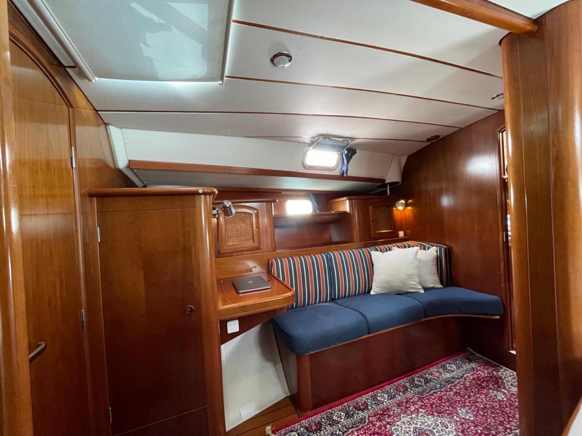 Båter Beautiful And Comfortable Sailboat With Secure Parking Available Barcelona